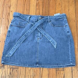Guess Jean Skirt, Women’s Size XL Classic Denim Skirt, Stretchy